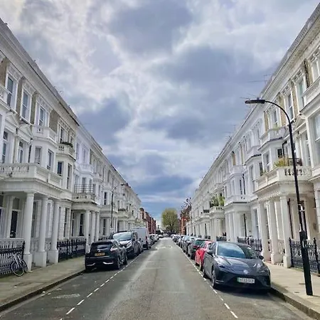 Balcony Flat In Victorian West Kensington Mansion
