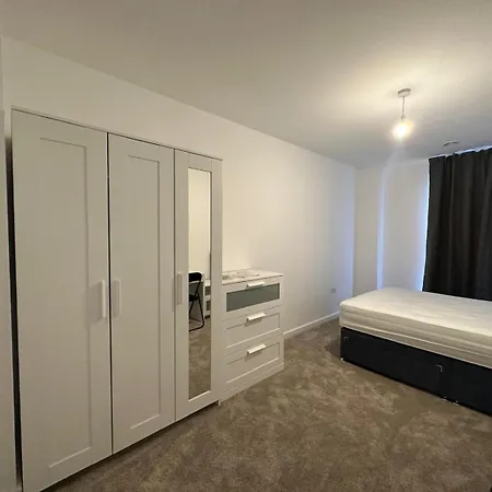 Cosy Place - Luxury Double Barking (Greater London)