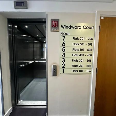 Entire Luxurious Flat In Beckton Excel Netflix & Free Wifi