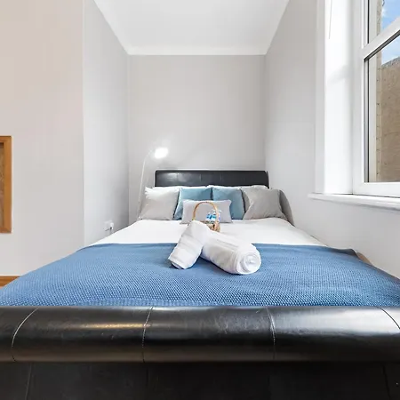 Stylish 1 Bed Canary Wharf - Perfect For Corporate & Tourists Apartment London