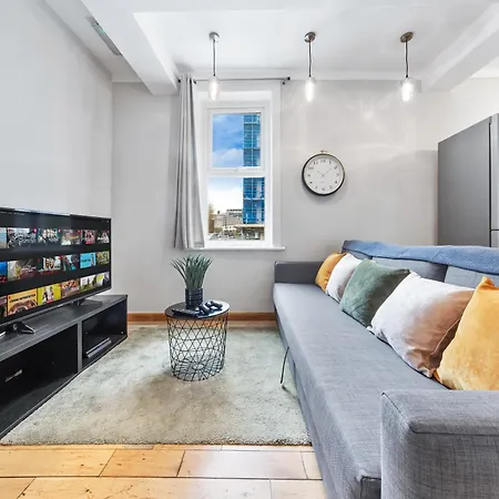 Stylish 1 Bed Canary Wharf - Perfect For Corporate & Tourists *