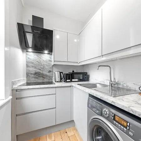 Stylish 1 Bed Canary Wharf - Perfect For Corporate & Tourists Apartment
