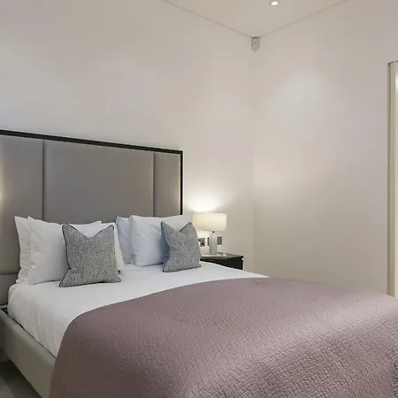 Apartment Urban Chic - Chiltern And Baker *