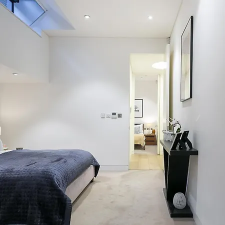 Urban Chic - Chiltern And Baker * London