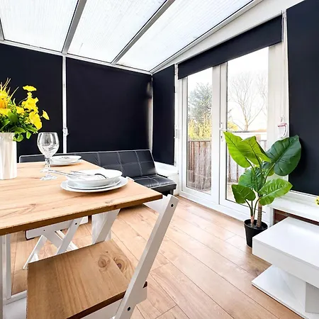 Warland House By Smart Corporate London