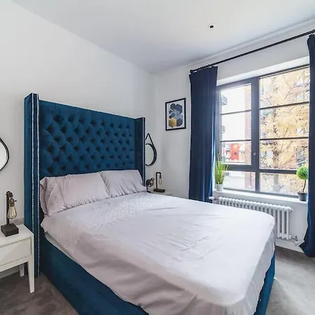 New Luxury 2 Bed Apartment London