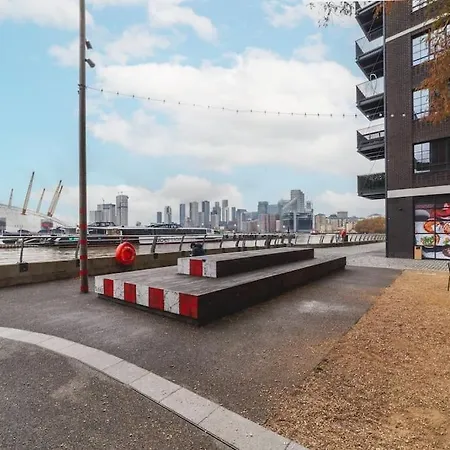 New Luxury 2 Bed * London