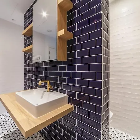 New Luxury 2 Bed