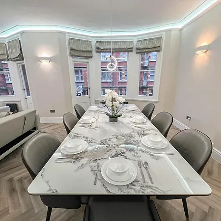 Lux 4 Bedroom In Baker St Near Regent's Park Apartment