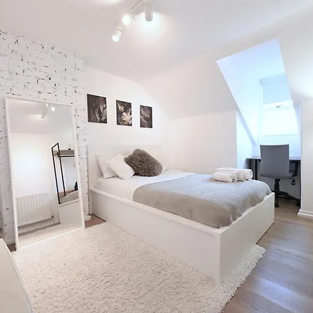 Umodzi House- Luxurious 3 Bedroom Apartment