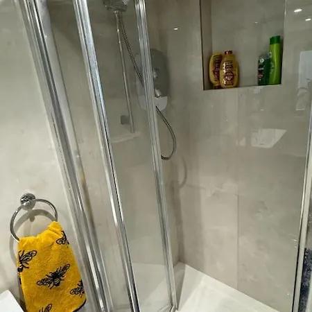 Apartment Charming Outback Northolt (Greater London)
