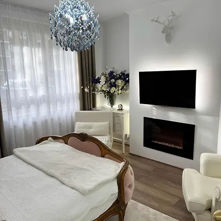 Fulham Lux