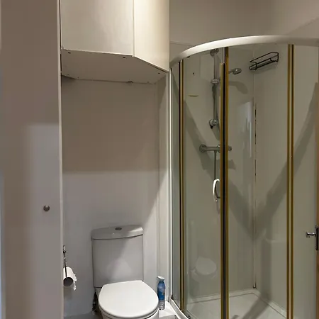 Manor London