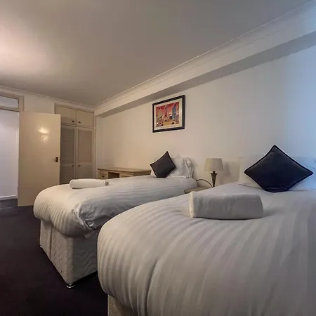 Hertford Court * London