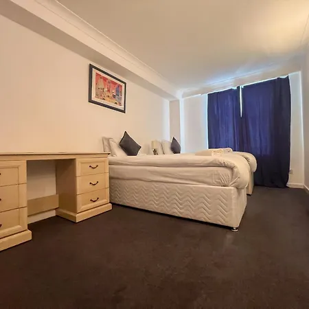 Hertford Court Apartment