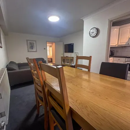 Hertford Court London