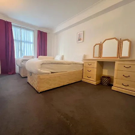 Hertford Court * London