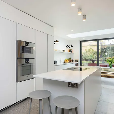 Veeve - The Fields Family Retreat Holiday home *