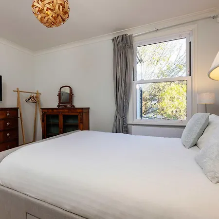 Holiday home Veeve - Chiswick Victorian Gem London