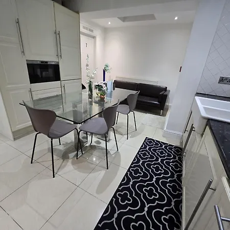 Riverside Haven Guest house London