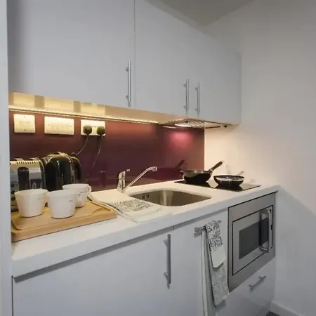 Exclusive Student Only Modern In The Heart Of Londons Academic And Cultural Hub