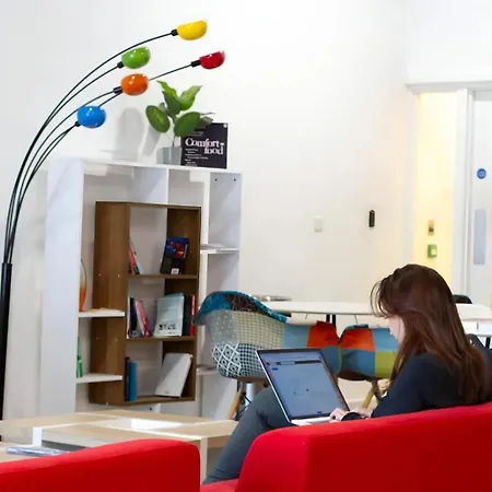 Apartment Exclusive Student Only Modern In The Heart Of Londons Academic And Cultural Hub