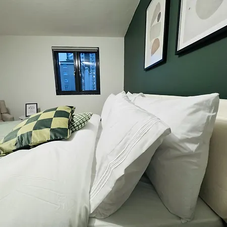 Apartment The Edge Ft3 *