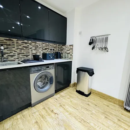 The Edge Ft3 Apartment