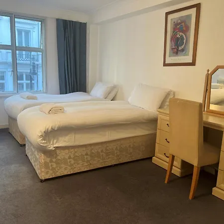 Hertford Court * London