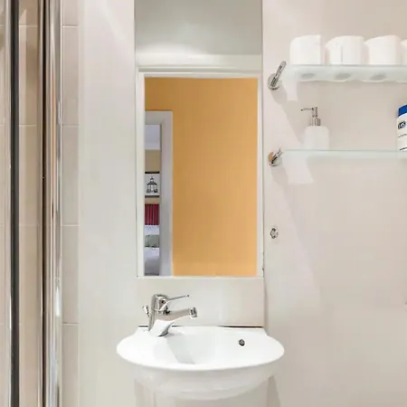 Vibrant With A Patio In Chelsea London