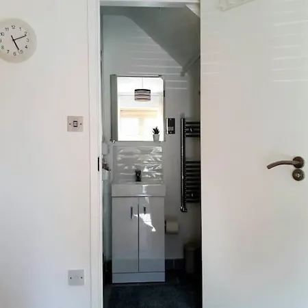 With En-suite And Free Parking 3*