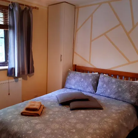 With En-suite And Free Parking 3* London