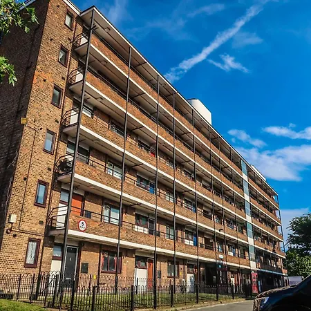 Comfortable Room-only Guest house London