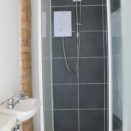 Reach Retreat Spacious 4bed House Startford Maryland Great Transport Links Holiday home London
