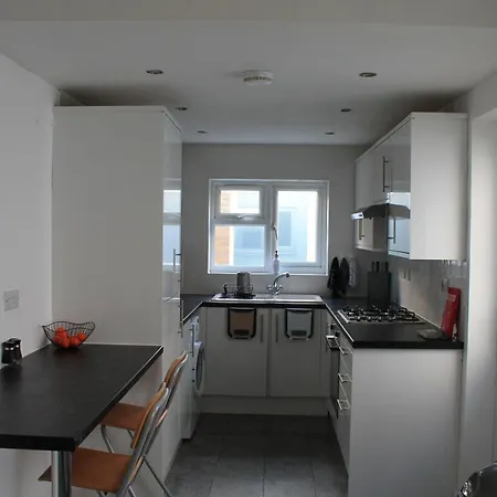Holiday home Reach Retreat Spacious 4bed House Startford Maryland Great Transport Links *