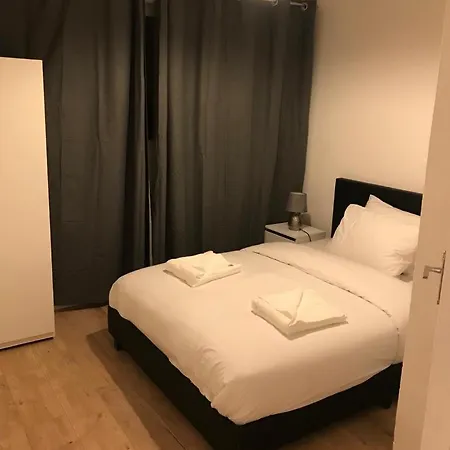 Lovely 2 Bedroom Close To Plaistow Station *