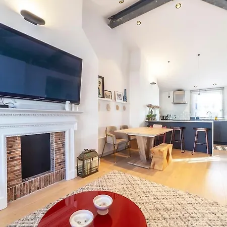 Lovely 2 Bedroom Flat In The Heart Of Chelsea Apartment London