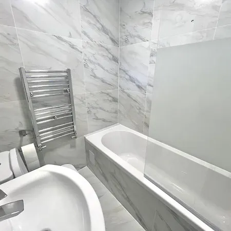 2-bedroom Flat Near Euston Station, London