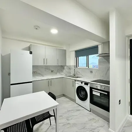Apartment 2-bedroom Flat Near Euston Station, London