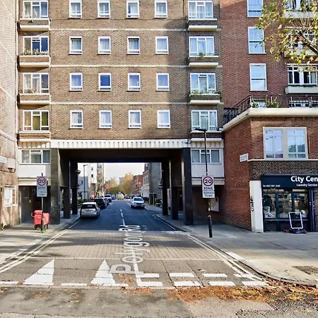 2-bedroom Flat Near Euston Station, Apartment *