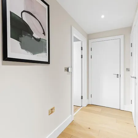 Apartment Luxury In 1bedroom Flat London