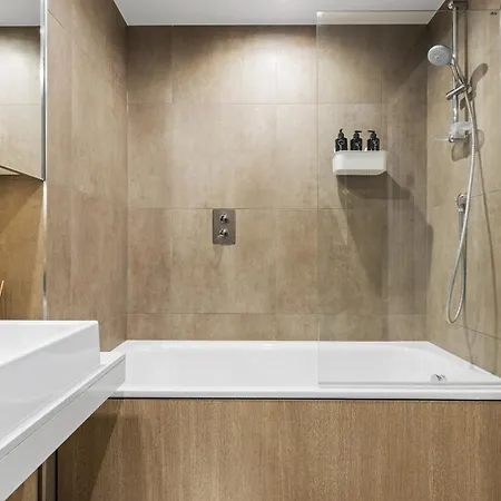 Luxury In 1bedroom Flat Apartment London