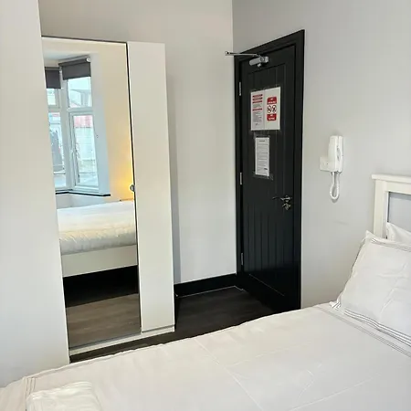 Paradise Guest house *