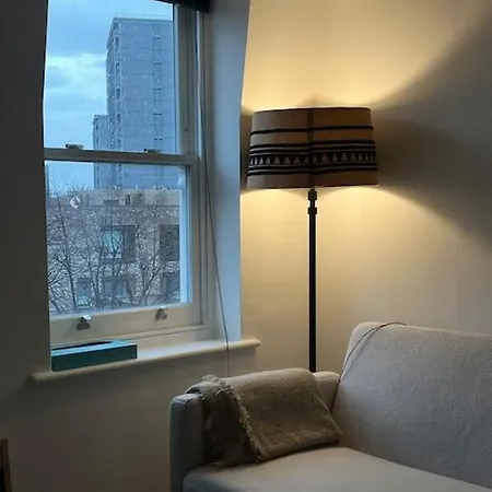 Stylish Urban Retreat In *
