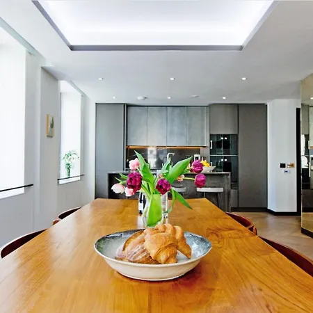 Living 3 Bedroom *