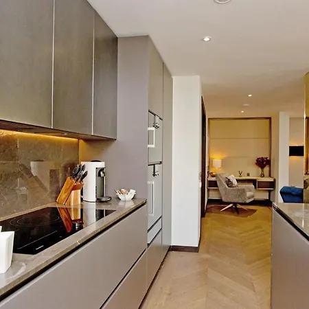 Apartment Living 3 Bedroom London