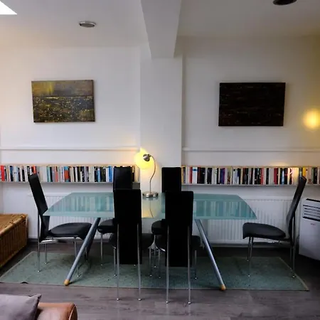 Stylish Near Carnaby Street * London