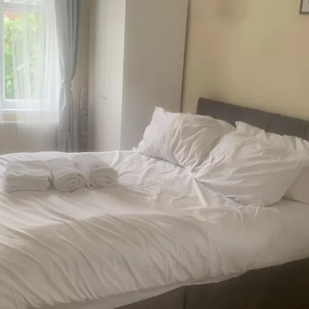 Specious Flats Bed & Breakfast *