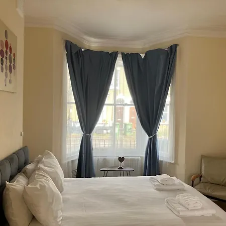 Specious Flats Bed & Breakfast *