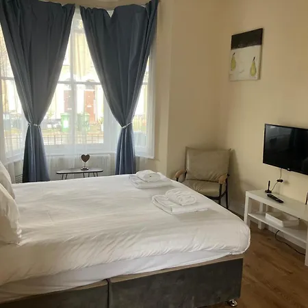 Specious Flats Bed & Breakfast *